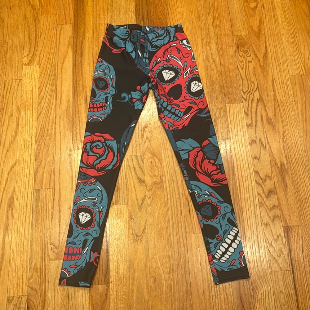 GEARBUNCH Blue Sugar Skull Leggings - Picture 5 of 7
